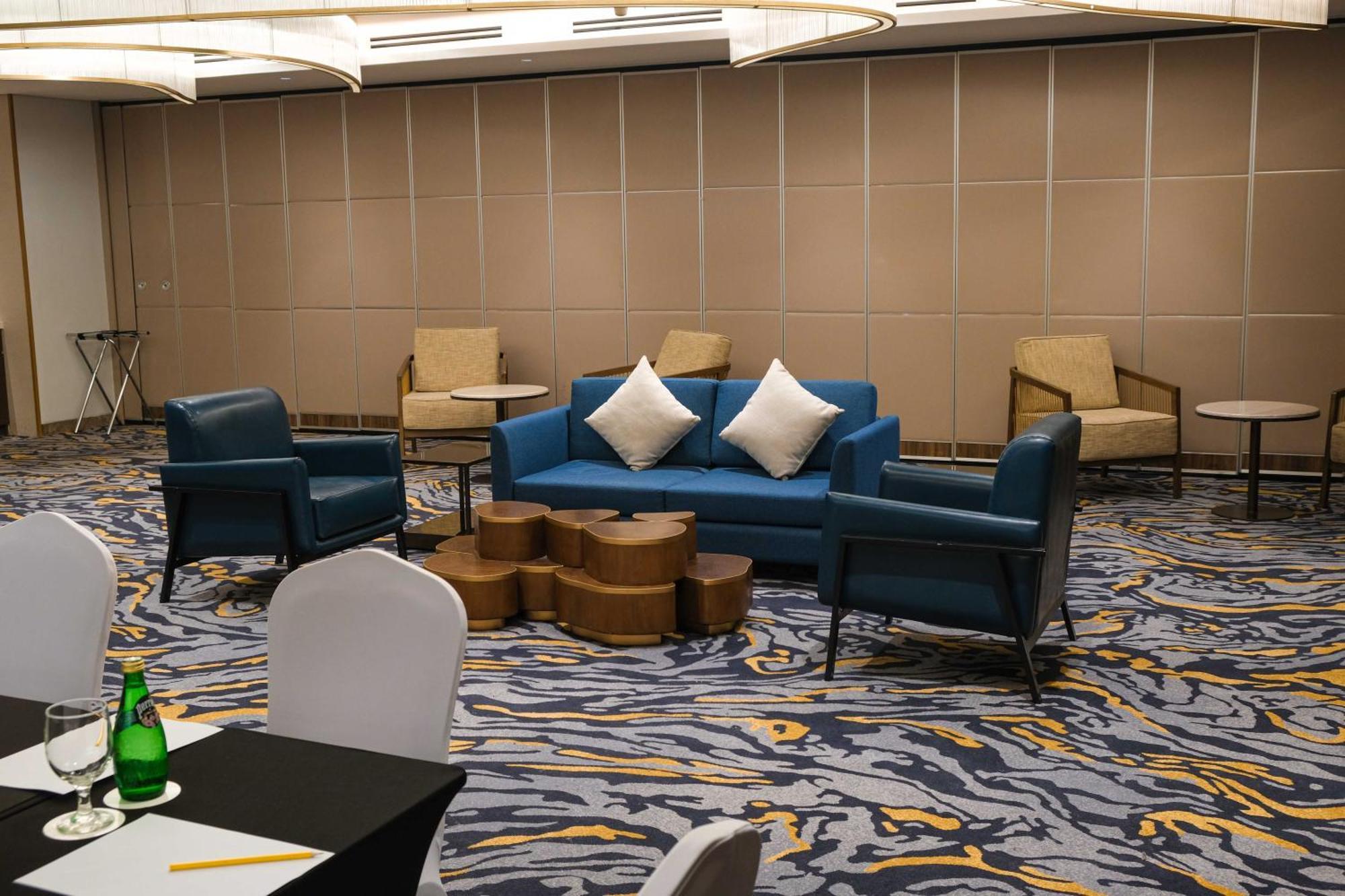 Kingsford Hotel Manila Paranaque City Εξωτερικό φωτογραφία
